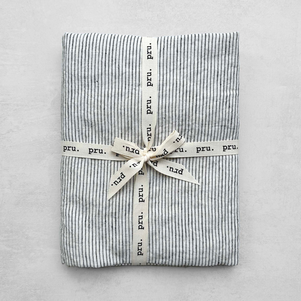 Travel Towel 100% OEKO-TEX® Certified Linen - Stripe