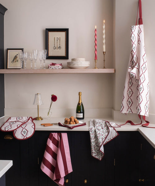 Kitchen Apron - Berry Ribbons