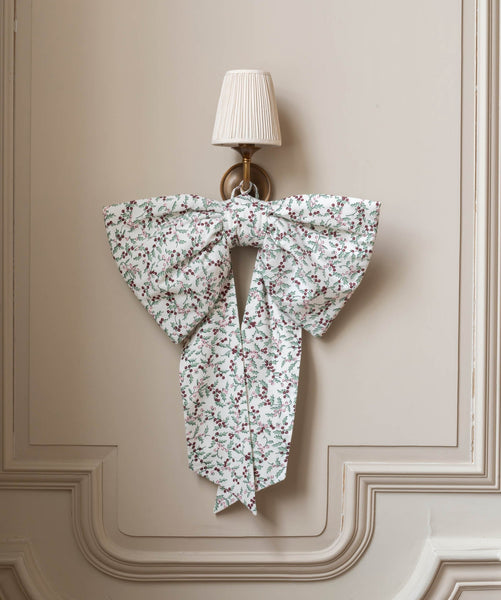 Christmas Hanging Bow - Berry Vines