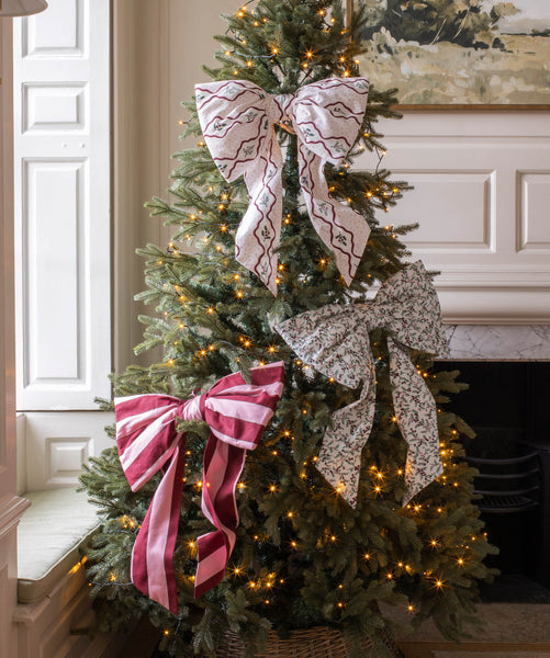 Christmas Hanging Bow - Berry Vines