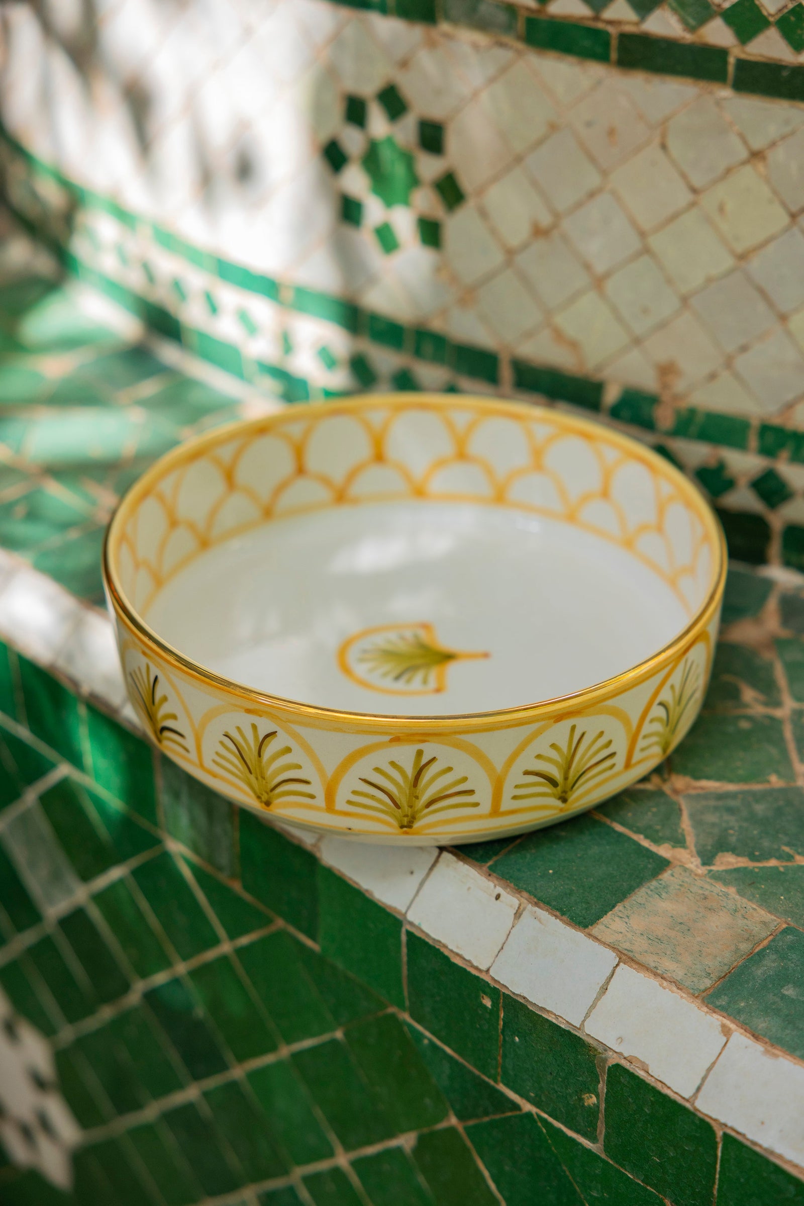 Straight Salad Bowl - Mandarin Oriental Gold