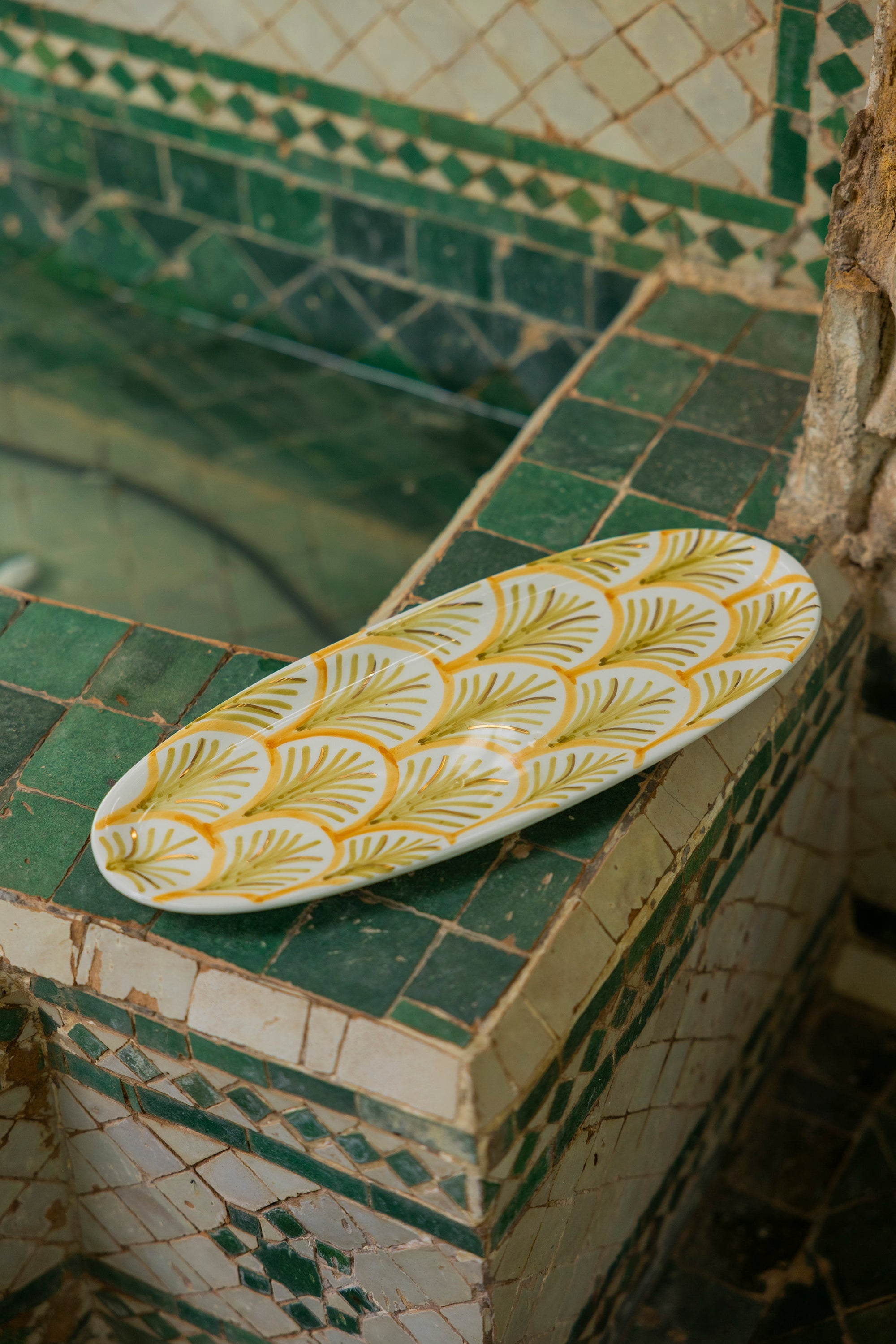 PETIT PLATEAU OVAL