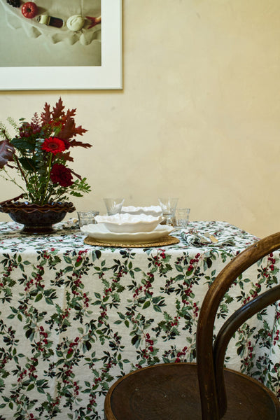 Holly Linen Tablecloth