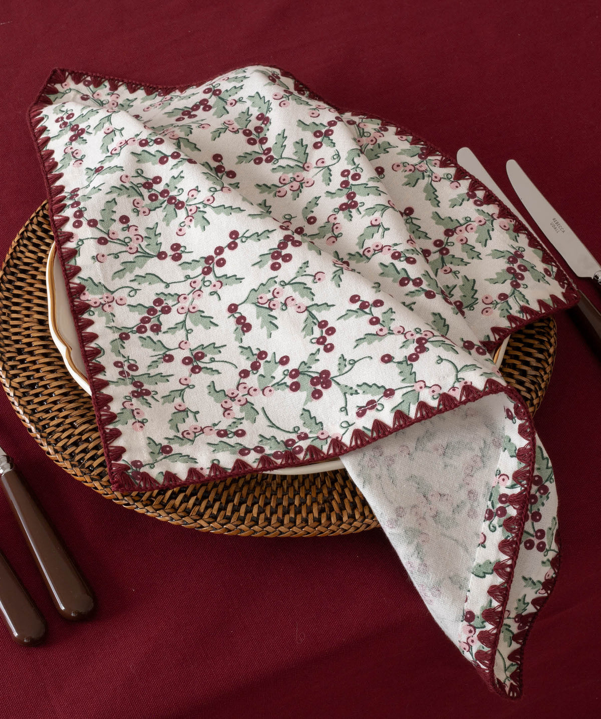 Napkins, Set of 2 - Berry Vines