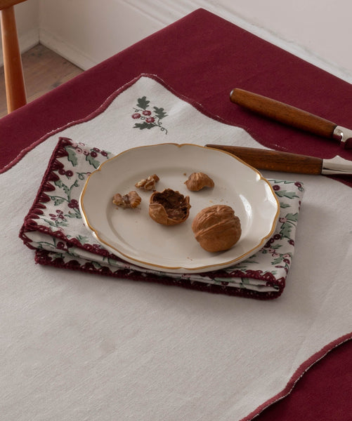 Napkins, Set of 2 - Berry Vines