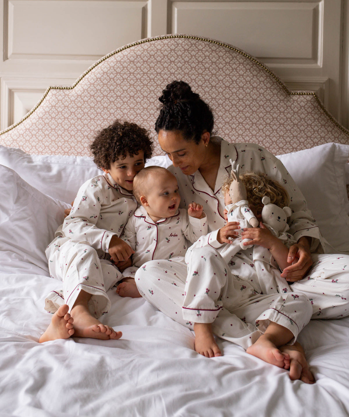 Children's Flannel Pyjamas - Holly Scatter