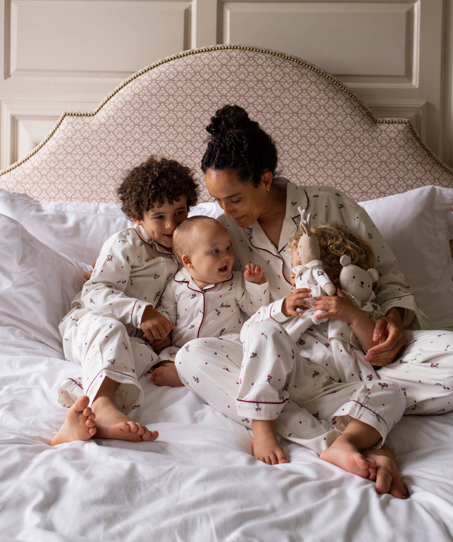 Children's Flannel Pyjamas - Holly Scatter