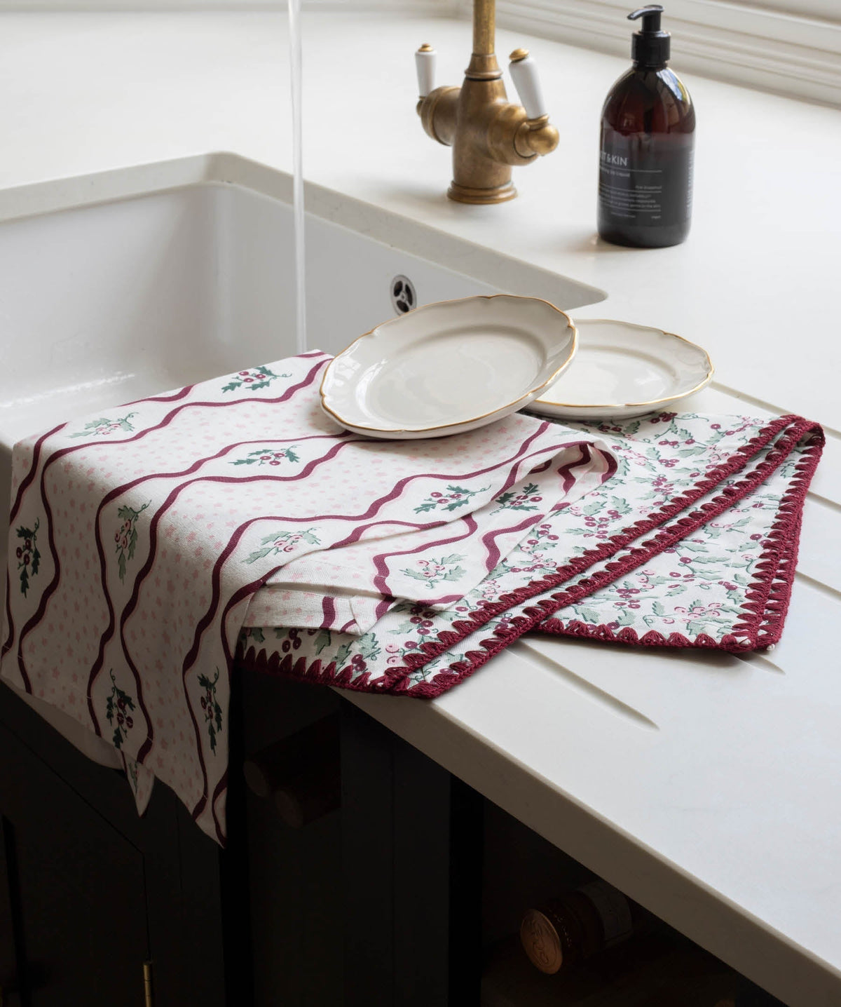 Tea Towels, Set of 2 - Berry Ribbons