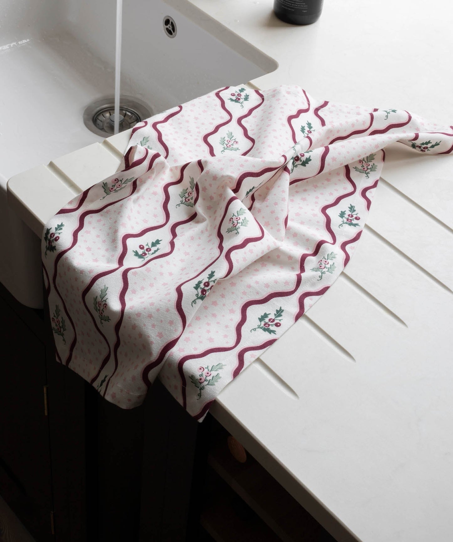 Tea Towels, Set of 2 - Berry Ribbons