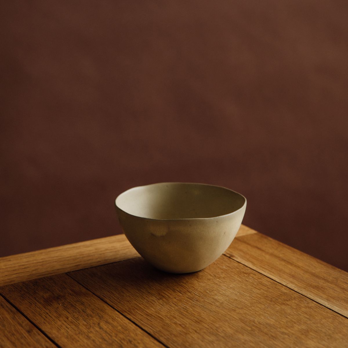 Yukina Omori Non-rim Bowl (Light Beige / Dark Beige)