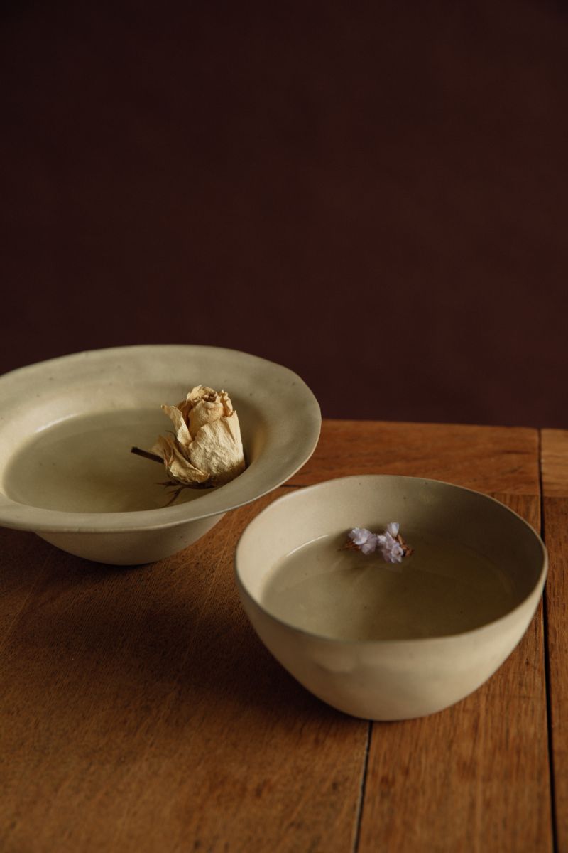 Yukina Omori Non-rim Bowl (Light Beige / Dark Beige)