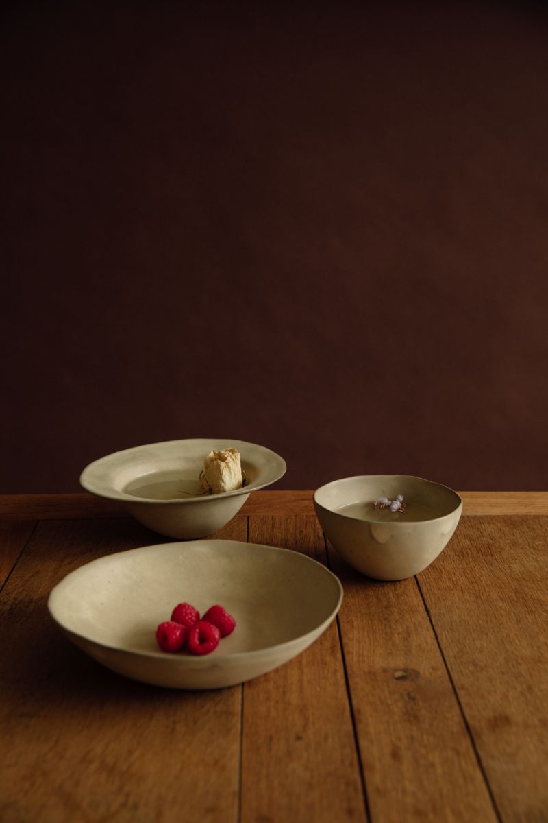 Yukina Omori Non-rim Bowl (Light Beige / Dark Beige)