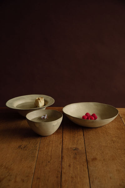Yukina Omori Deep Plate (Light Beige / Dark Beige)
