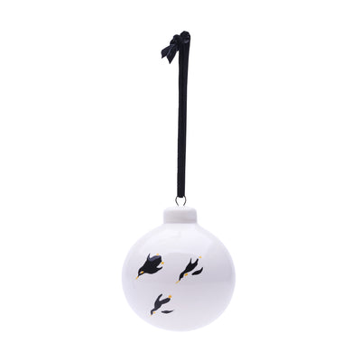 AB_WADDLE_PENGUIN_BAUBLE_1.jpg