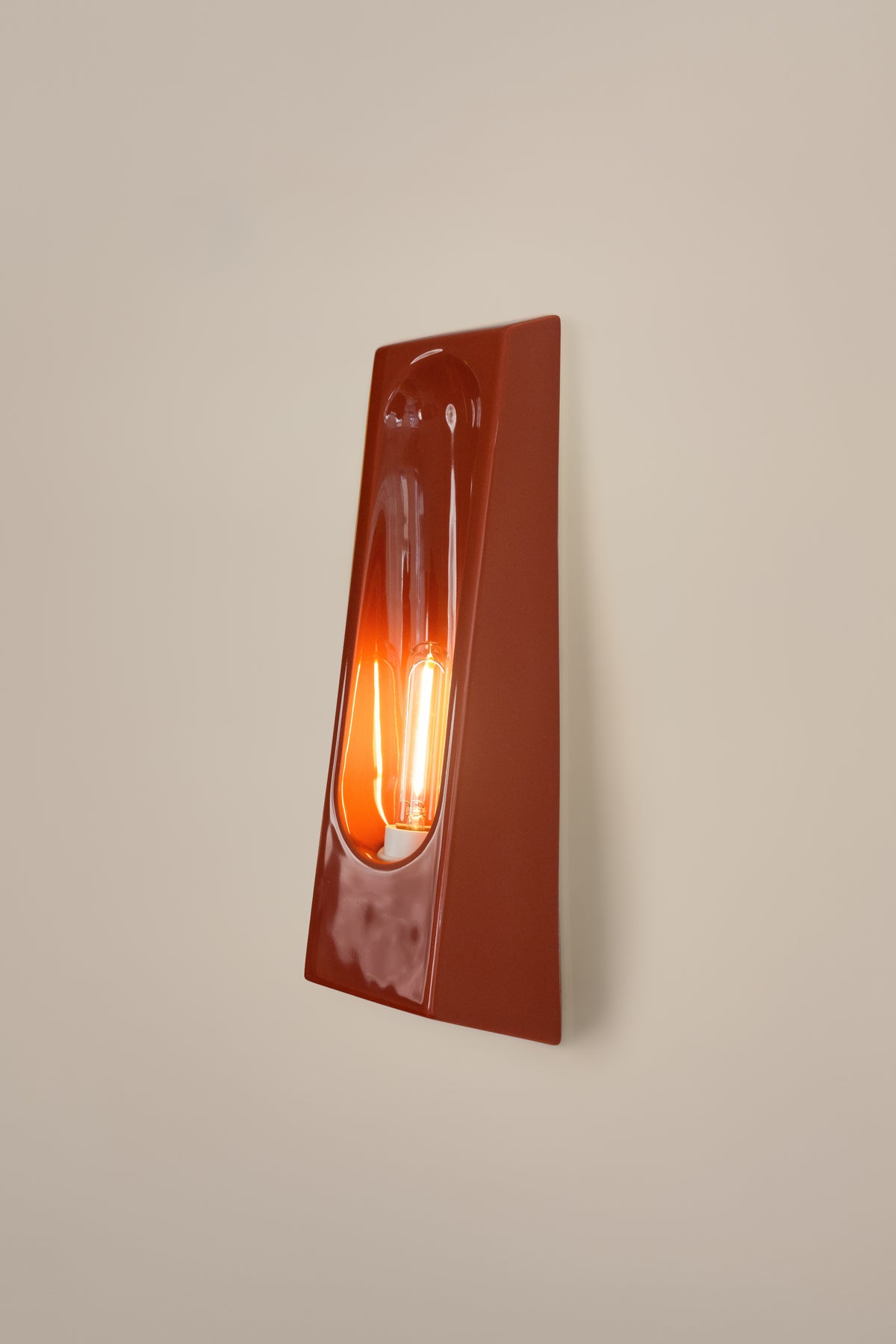 Alcove Carmin Wall Light - Violaine d'Harcourt