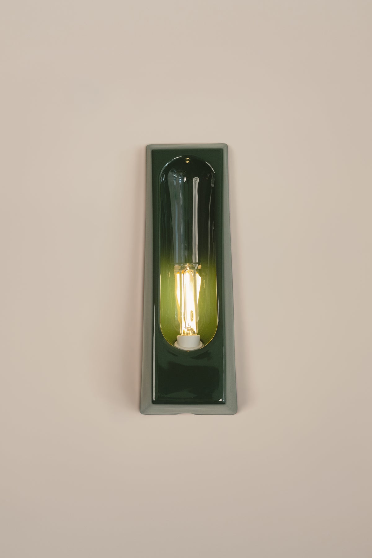Alcove Verde Wall Light - Violaine d'Harcourt