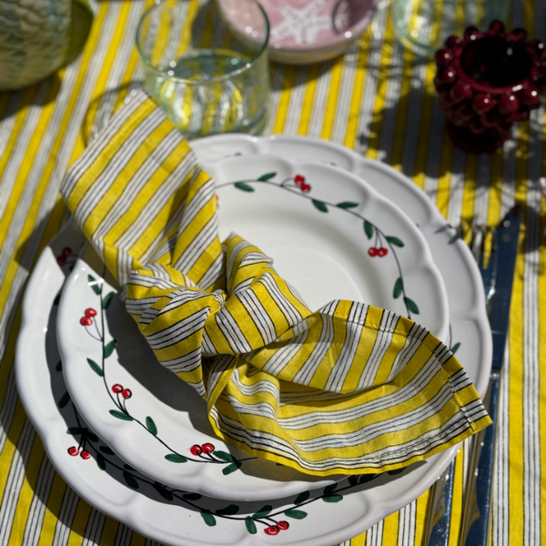 Cherry Frutta Plate - 20 cm