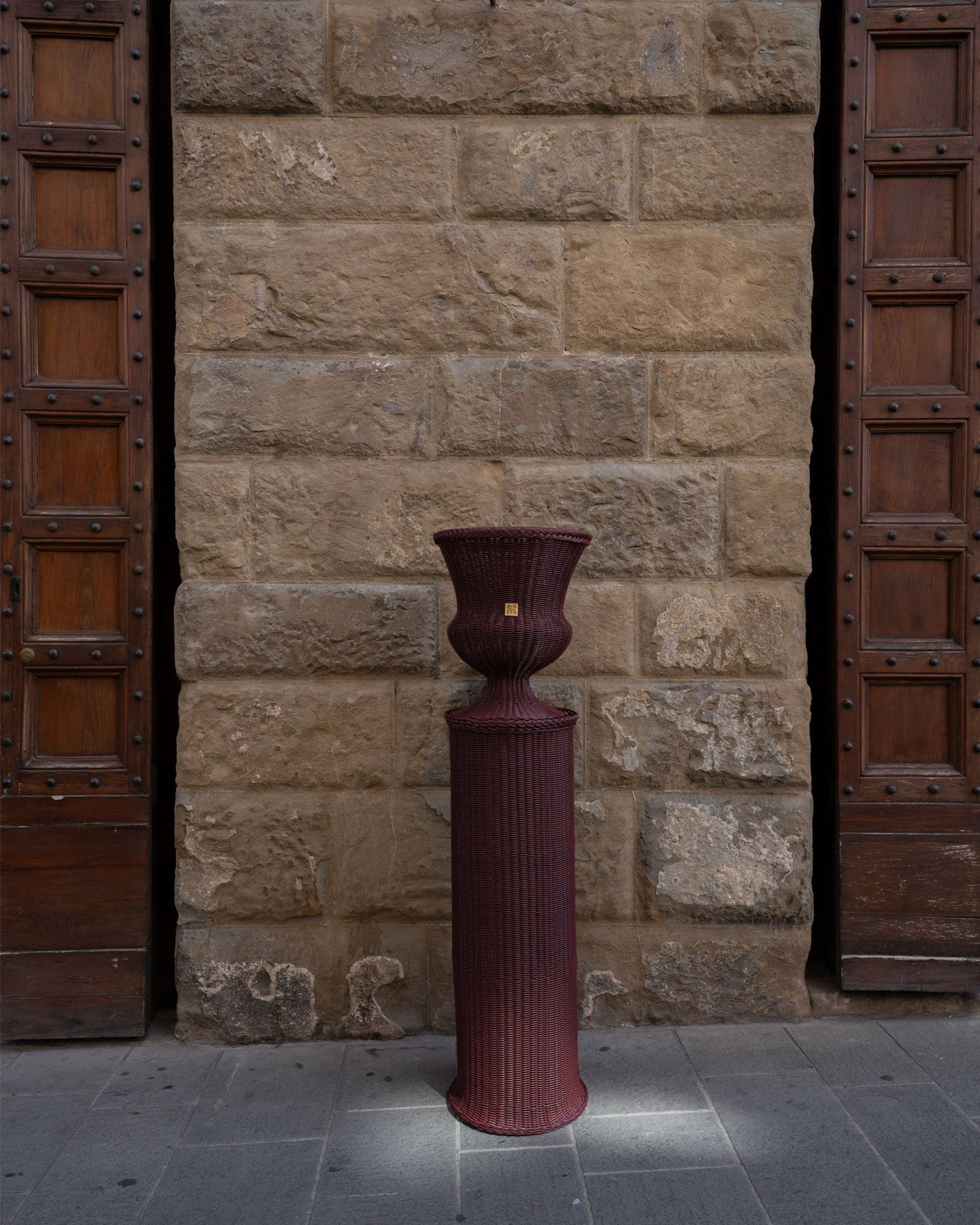 MEDICI Vase with Pedestal, Bordeaux Red