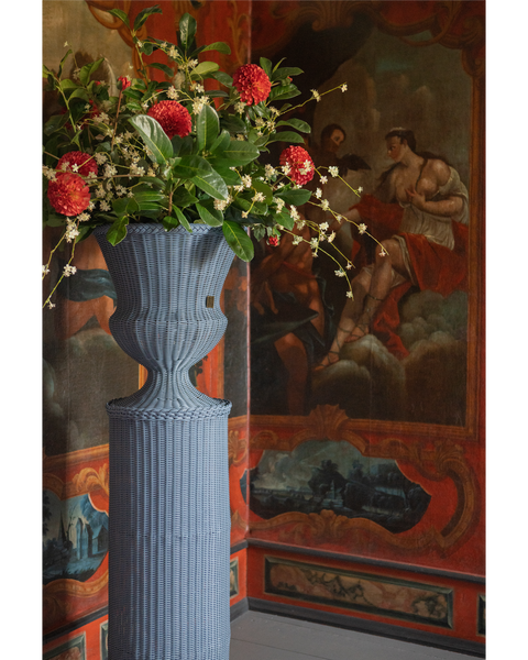 MEDICI Vase with Pedestal, Dove Blue