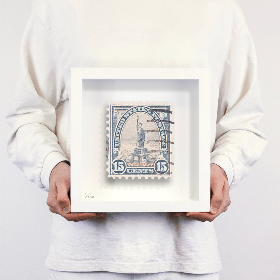 America I Small Floating Print