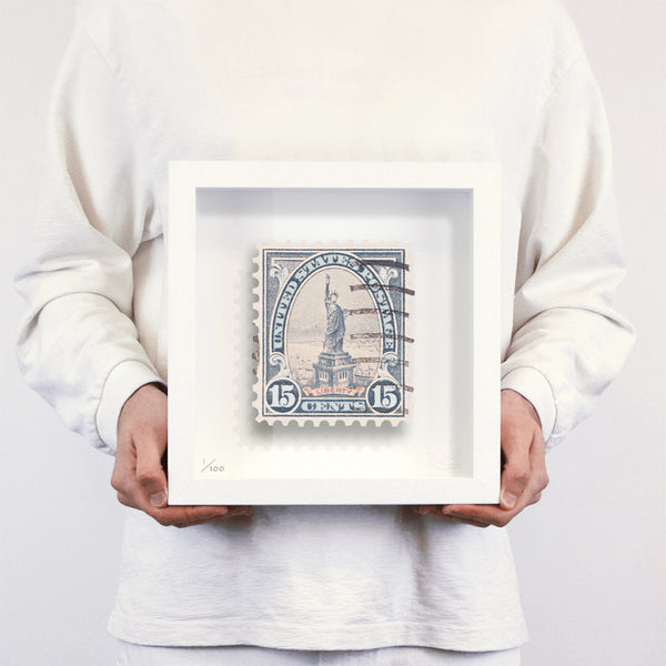 America I Small Floating Print