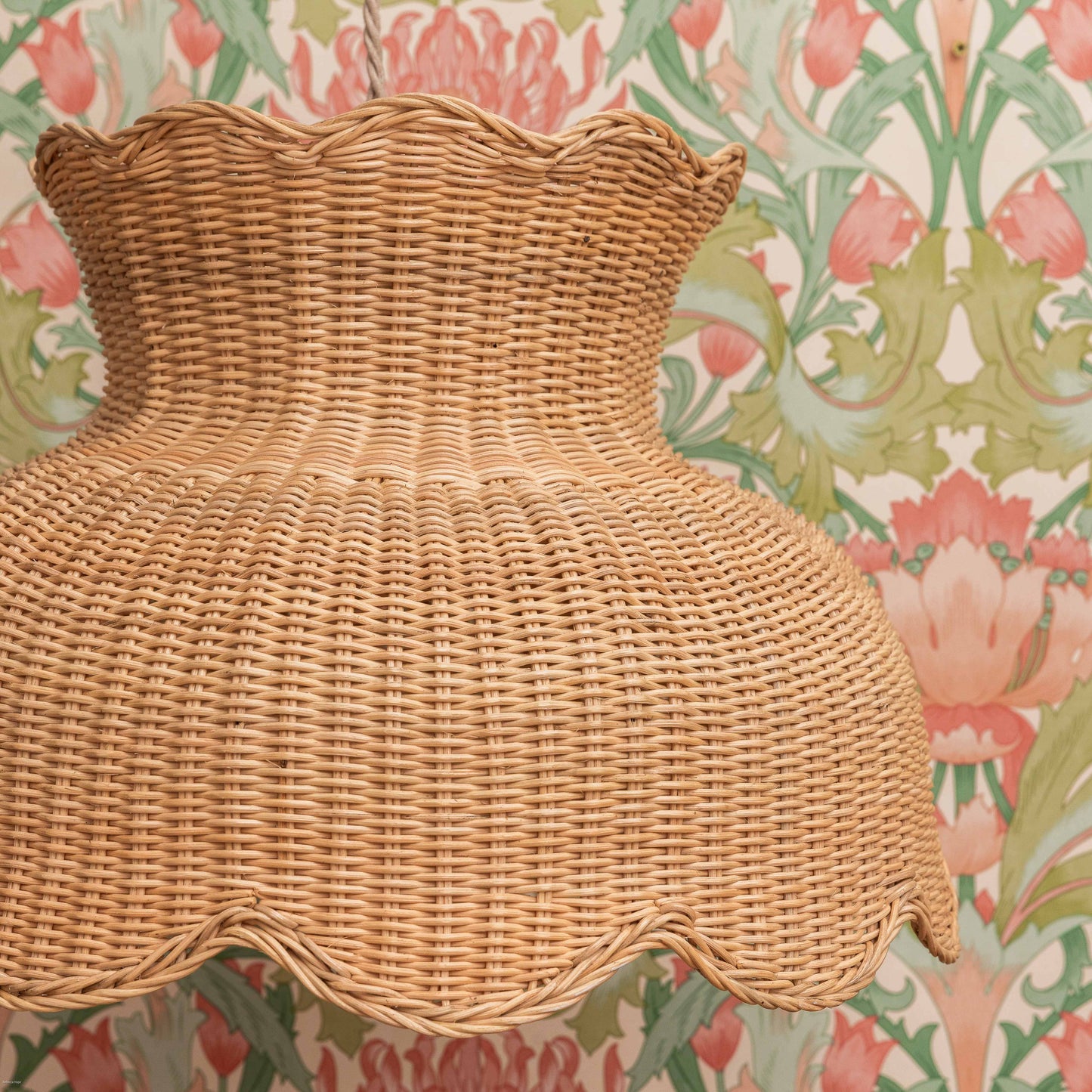 Anar-pendant-shade-large-natural-close-up