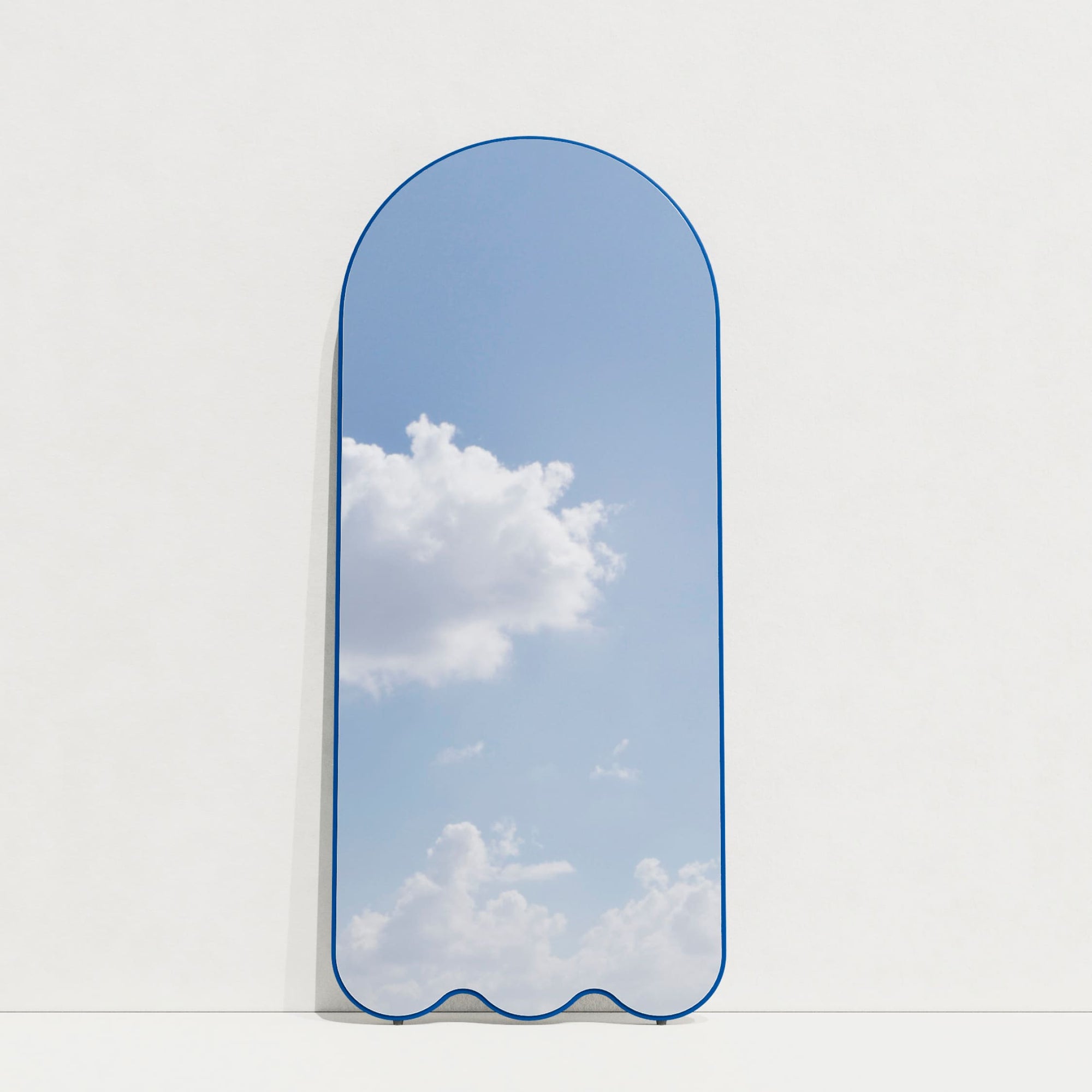 Archvyli A3 Minimalist Large Arched Wall Mirror with Wavy Base