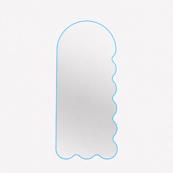 Sculptural Wavy Mirror with a Slim Color Frame - Pinc Archvyli R8