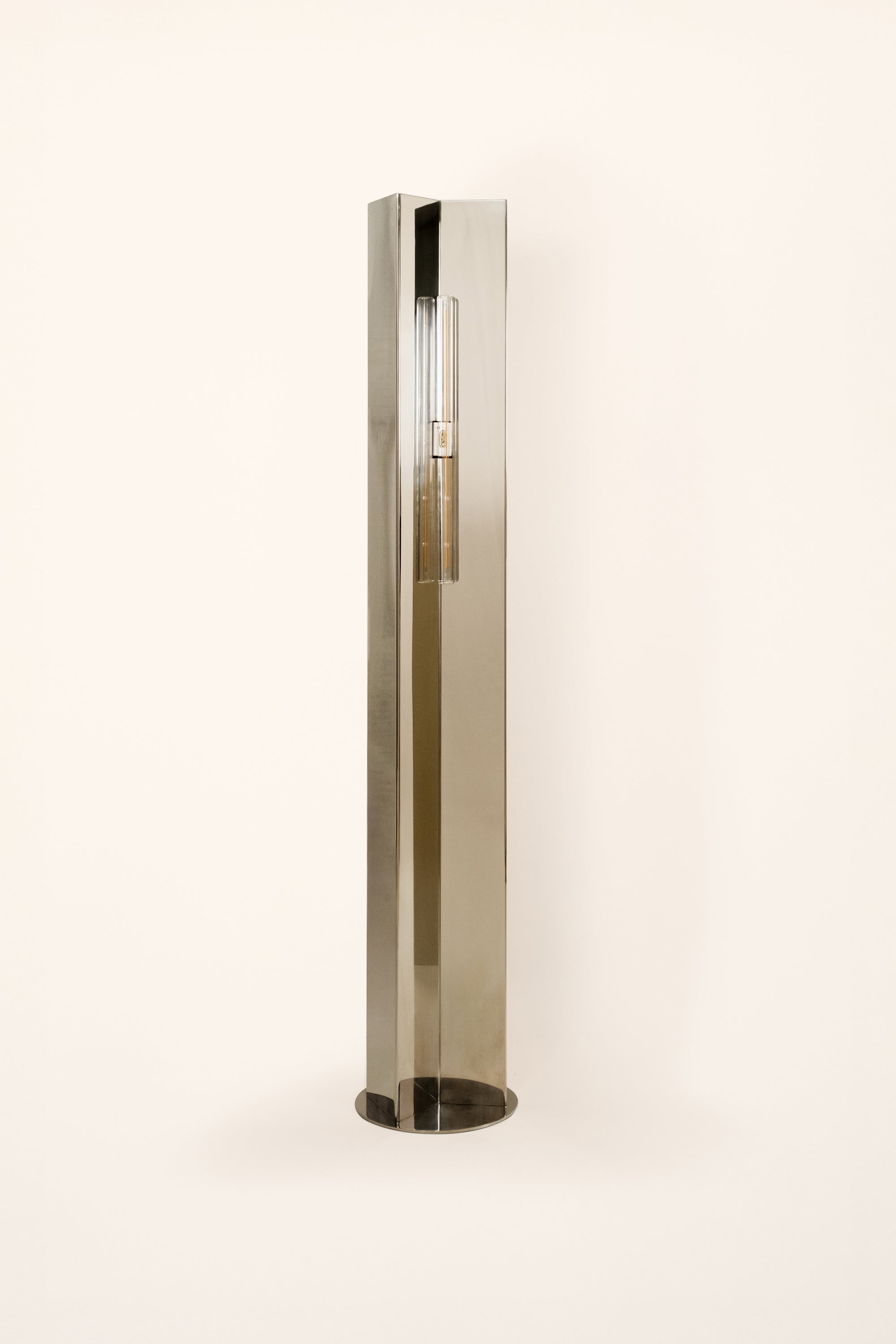 Arrow 158 - Floor Lamp by Violaine d'Harcourt