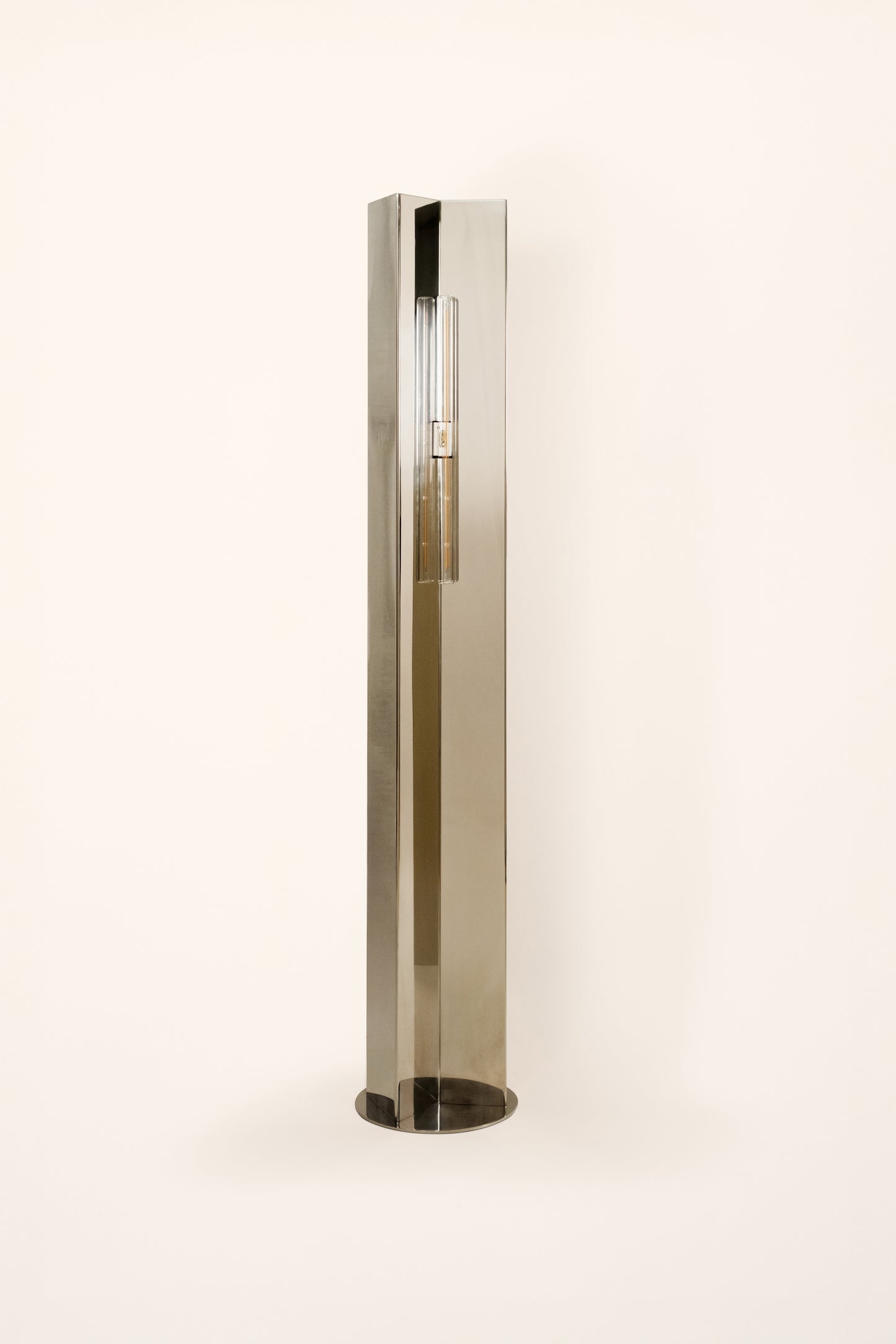 Arrow 158 - Floor Lamp by Violaine d'Harcourt