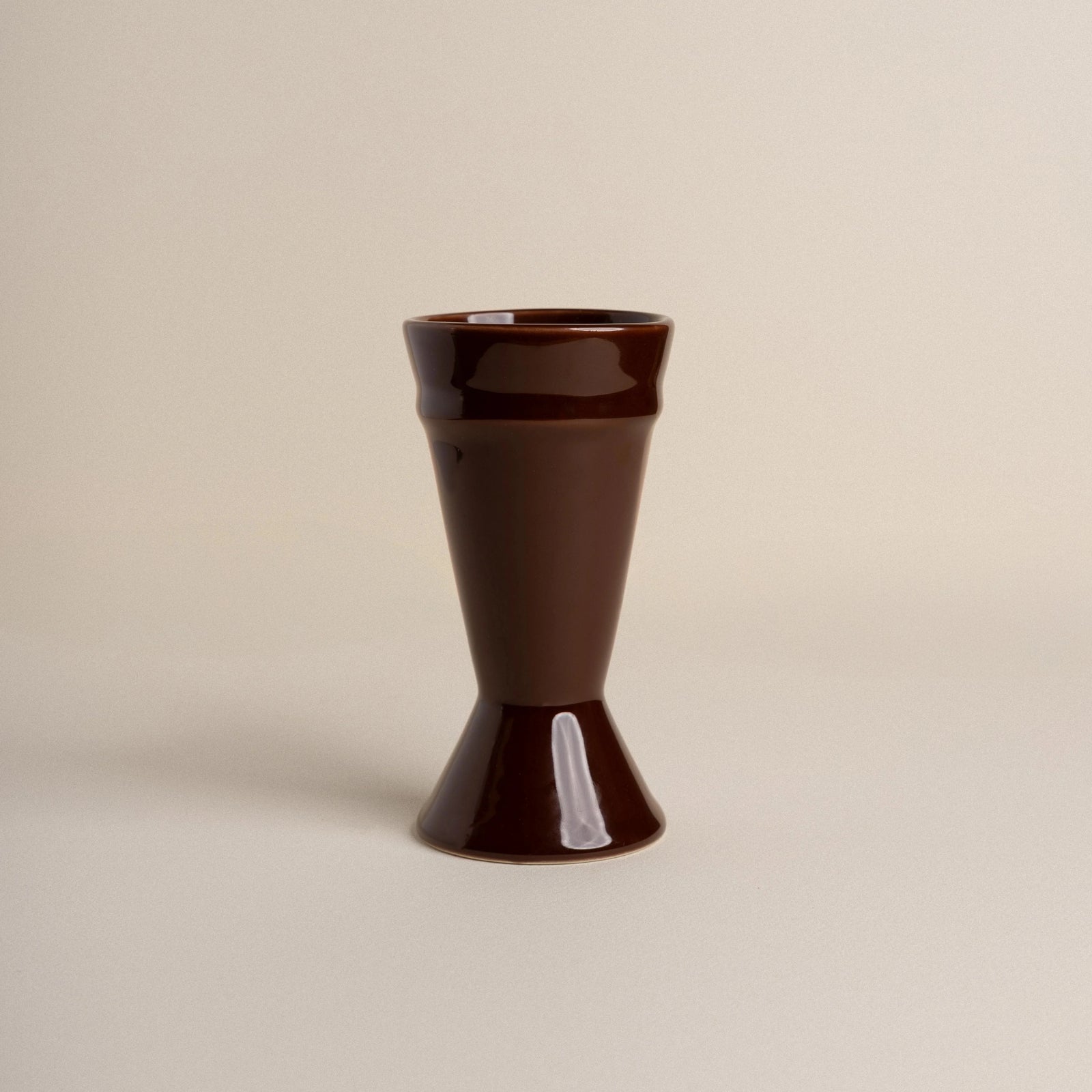 Mazagran chocolat en grès artisanal – Atelier Maison Quatre