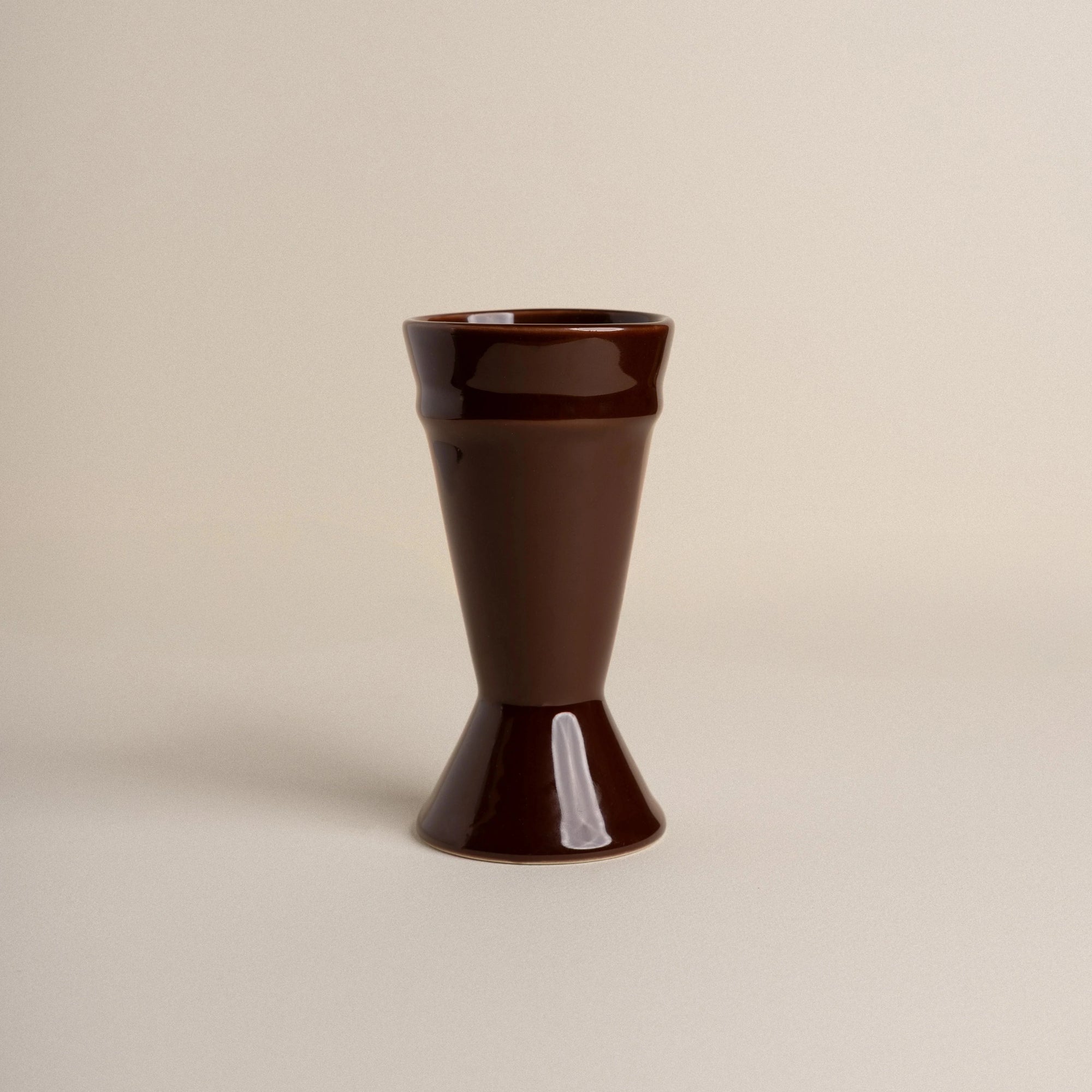 Mazagran chocolat en grès artisanal – Atelier Maison Quatre