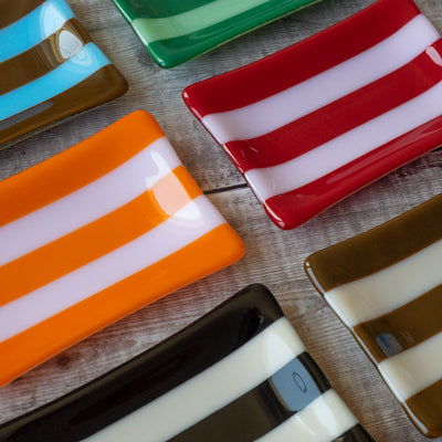 15x10cm Striped Dual Coloured Tray image 1