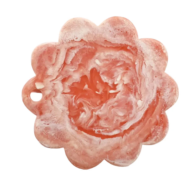 Scallop Resin Cheese Charcuterie Board Pink 12 Inches - Casa Amarosa