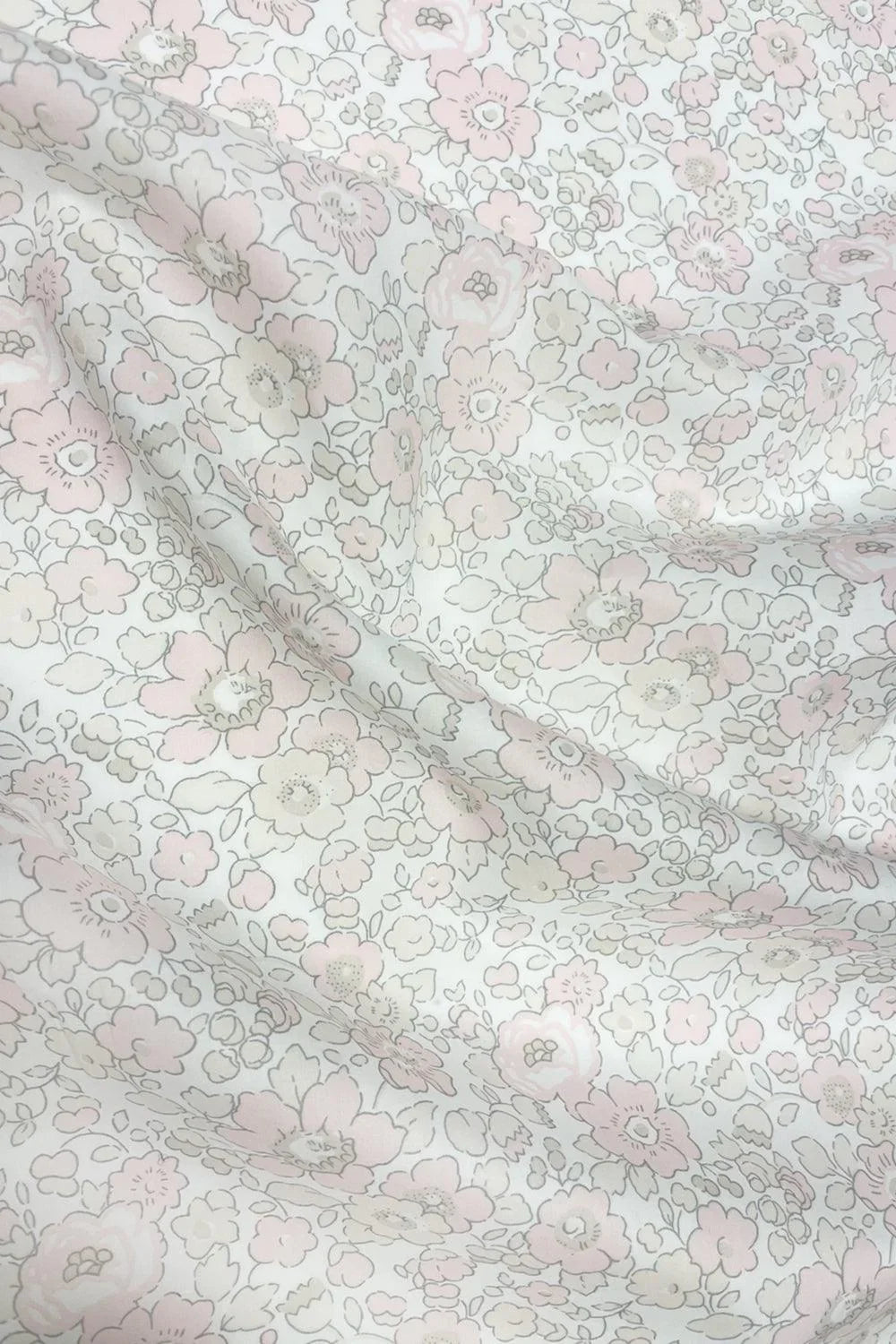 Duvet Set made with cotton Liberty Fabric BETSY LACE - Coco & Wolf