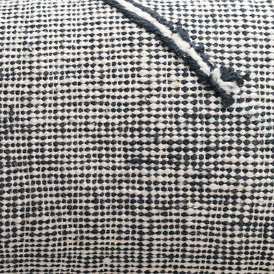 Moroccan Wool Cushion - Kilim - Photo Close up