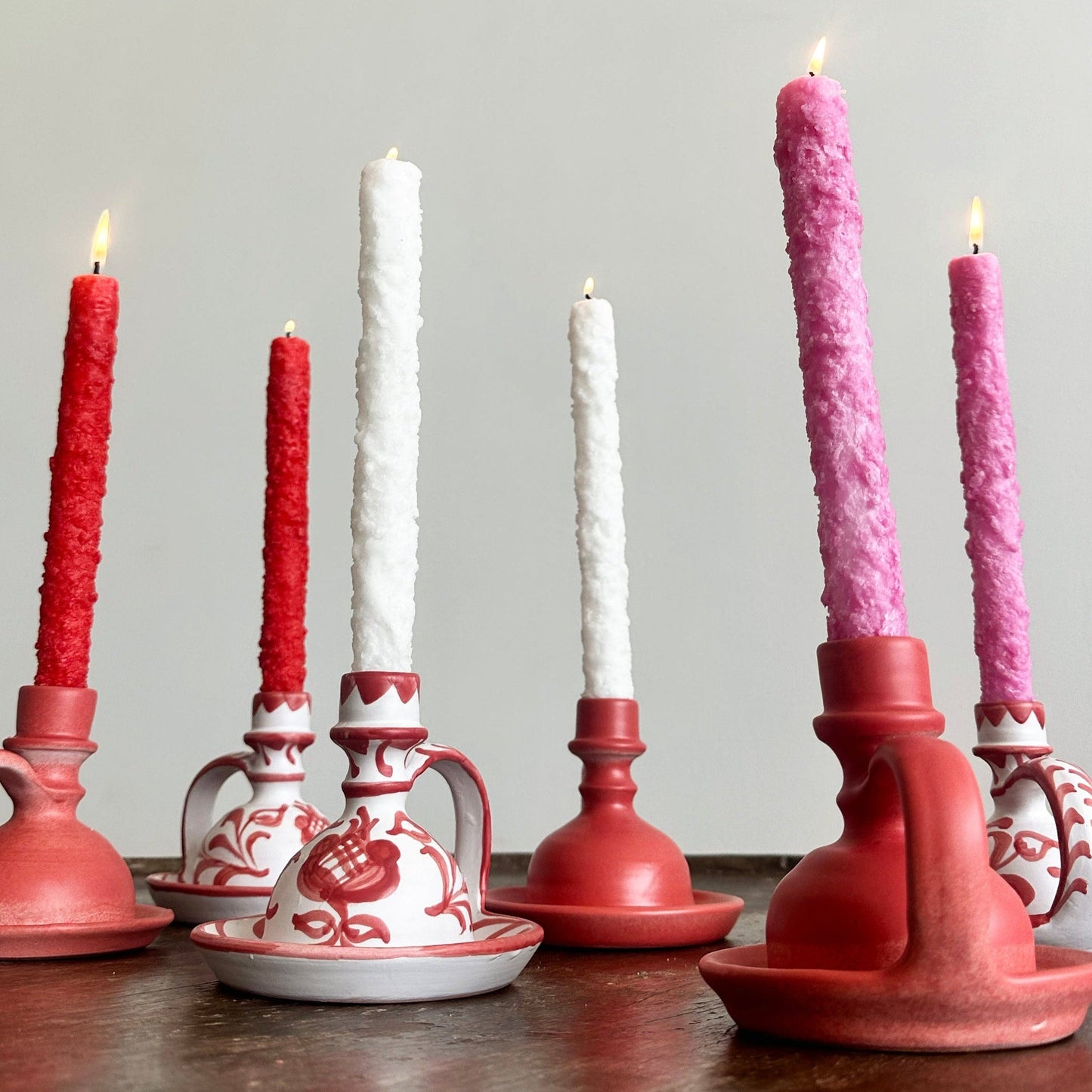 Spanish craftsmanship, handmade in Spain, artisanal home decor, traditional Spanish ceramics, handcrafted glassware, carved wood objects, natural linen textiles, Spanish design, heritage craftsmanship, sustainable materials, timeless design