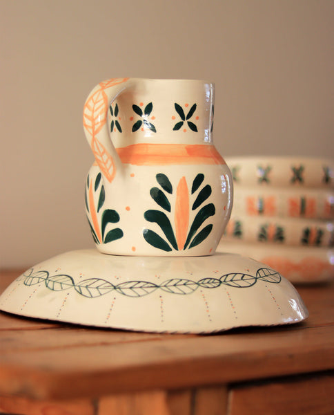 ceramic carafe with lid