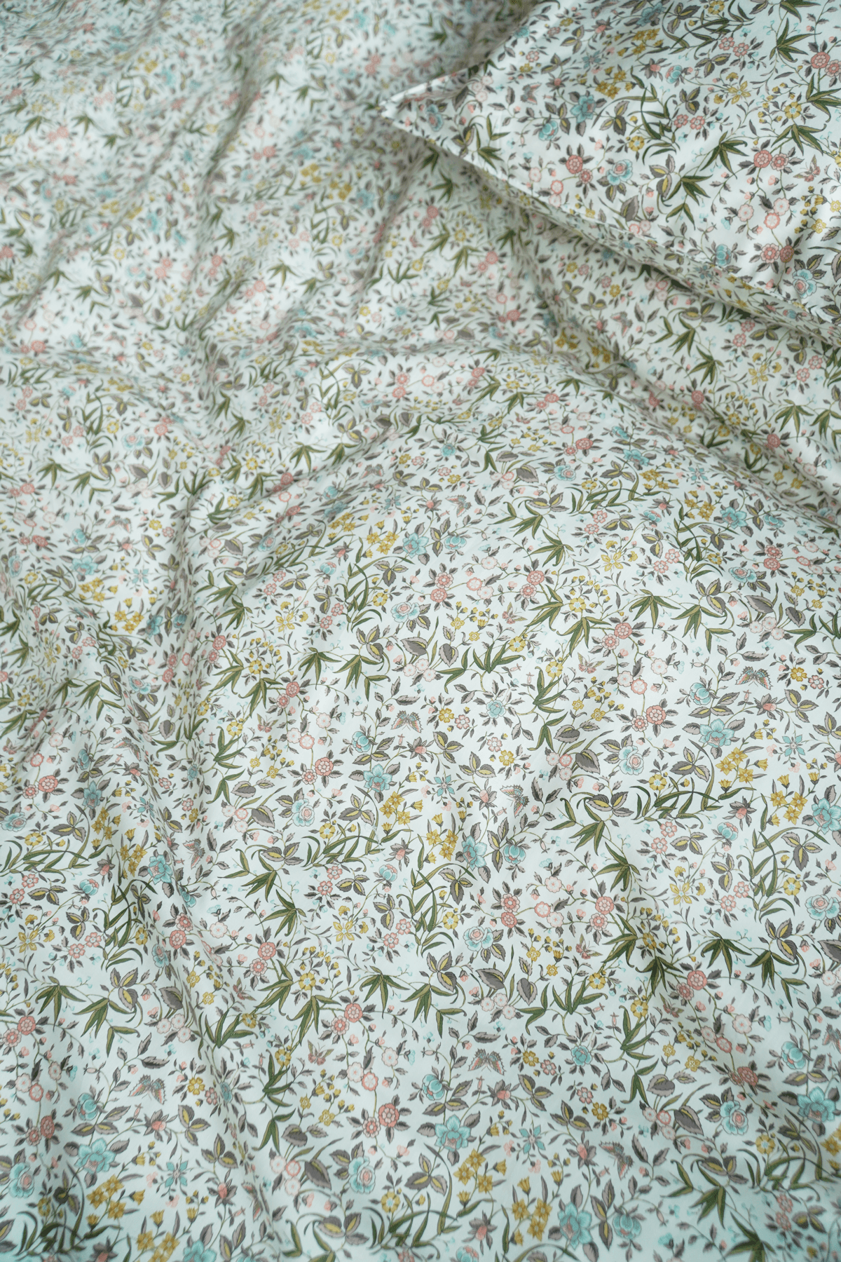 Duvet Set made with Liberty Fabric TAPESTRY - Coco & Wolf