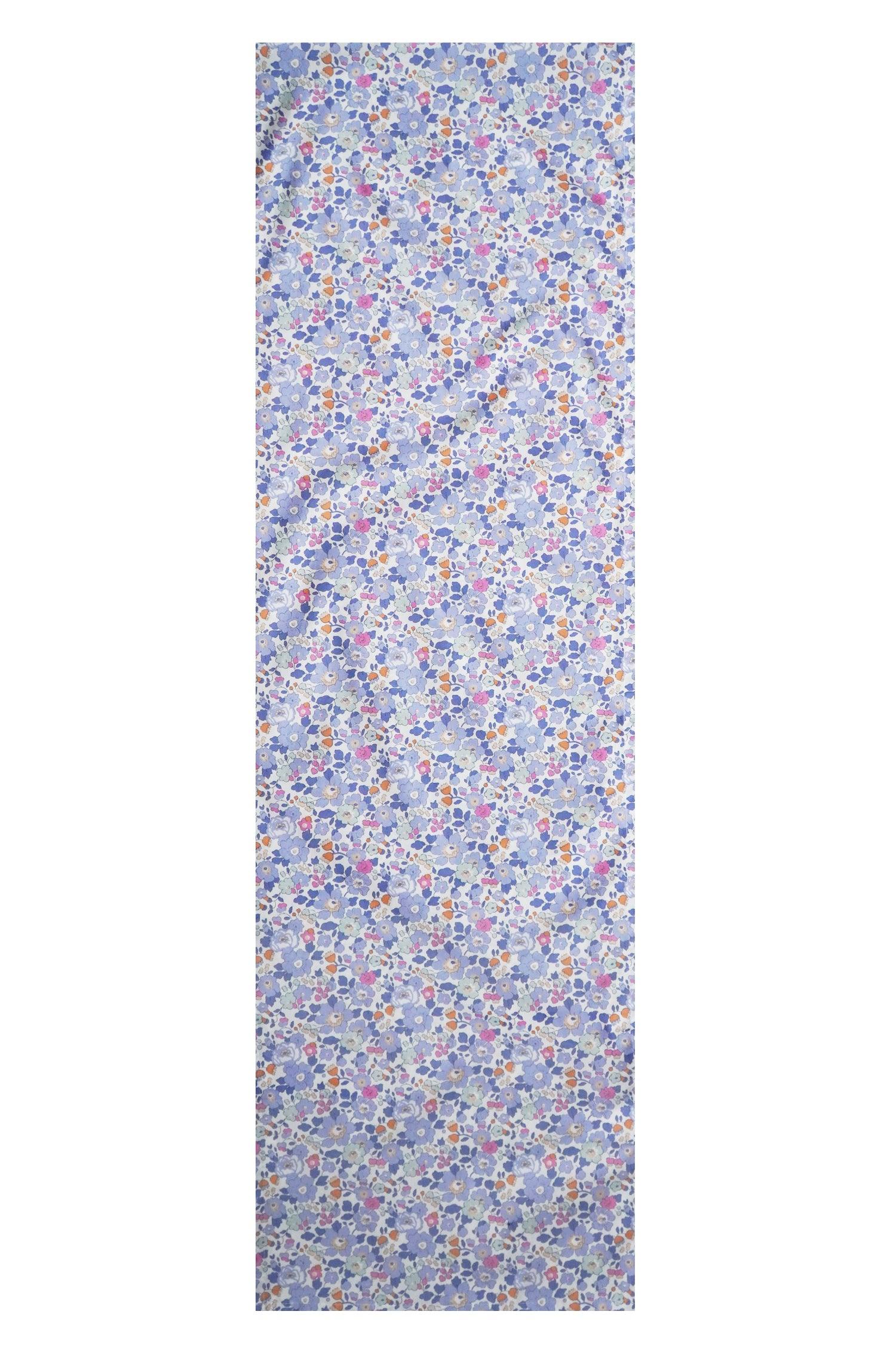 Tablecloth Runner made with Liberty Fabric BETSY LAVENDER BLUE - Coco & Wolf