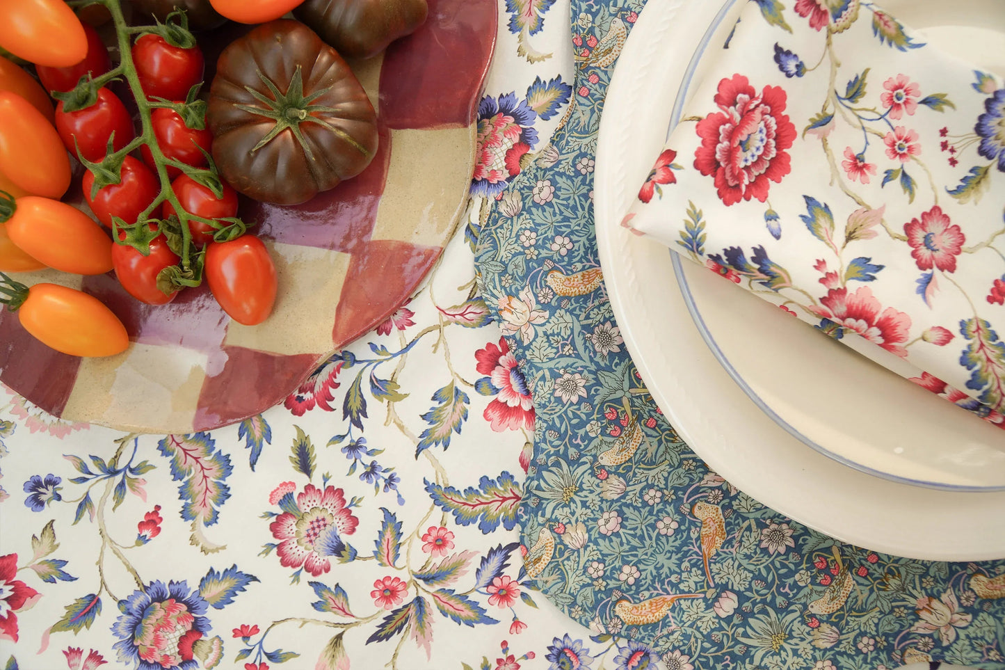 Tablecloth made with Liberty Fabric EVA BELLE - Coco & Wolf