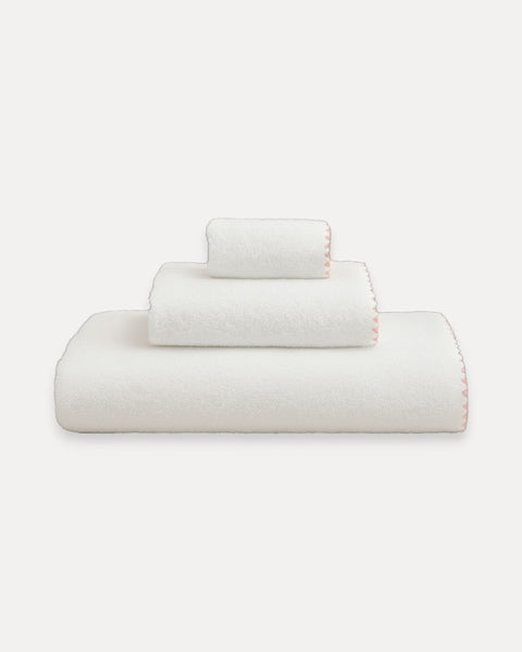 White and Pink Shell-Stitch Cotton Bath Towel
