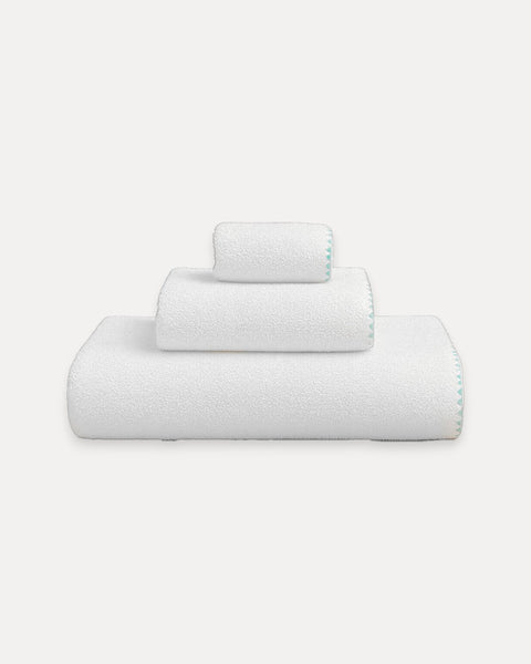 White and Mint Green Shell-Stitch Cotton Bath Towel