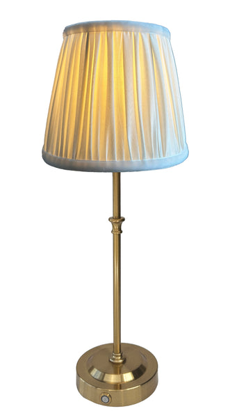 Cordless Lamp With Shade