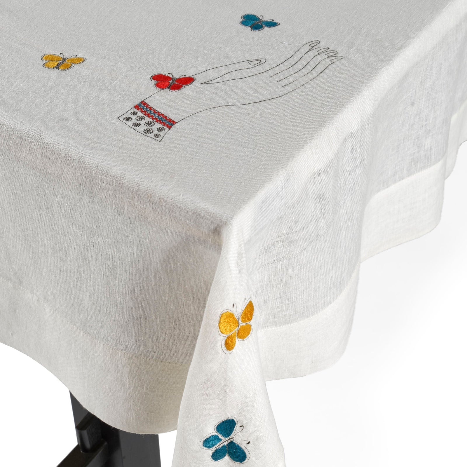 Dally Tablecloth