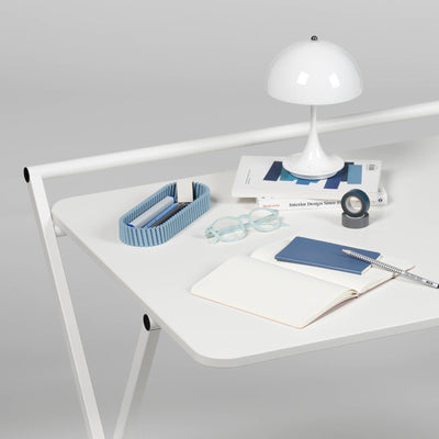 Tilted Tray