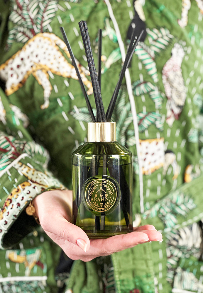 Cloakroom set – floral hand wash and diffuser by Abahna