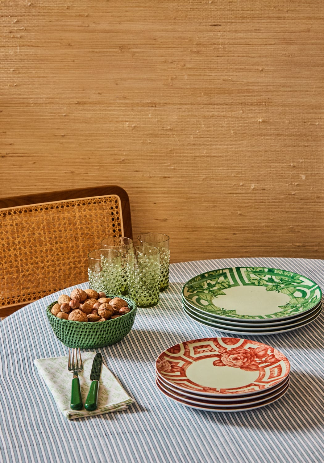 Chloe's Green and Gorgeous Dinner Plate - Set of 4