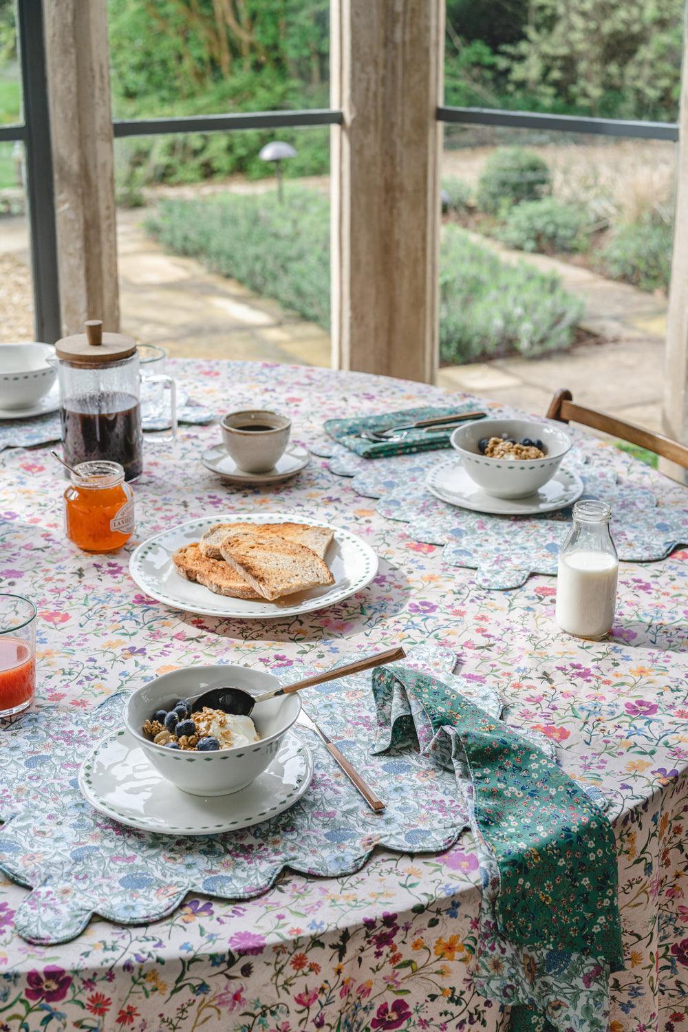 Reversible Scalloped Placemat made with Liberty Fabric DONNA LEIGH & RACHEL - Coco & Wolf