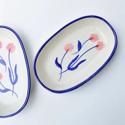 Handmade Ceramic Serving Bowl Camellia 22cm White - Casa Amarosa